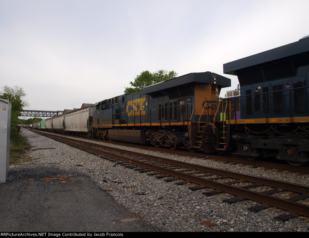 CSX 711